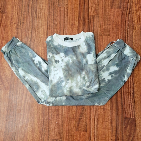 🔥2 Piece Tie Dye Lounge Set (joggers) - Picture 6 of 6
